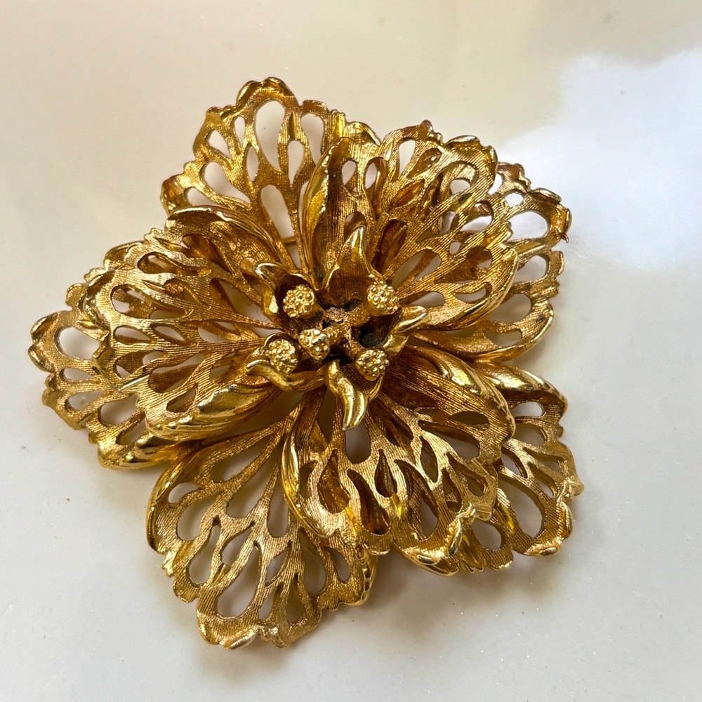 Vintage Signed Francois Goldtone Textured Flower Brooch